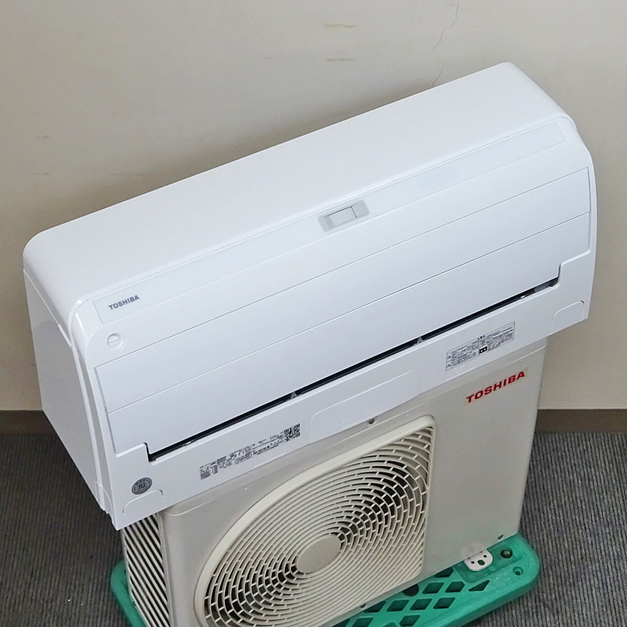 TOSHIBA【RAS-H221RS】東芝 大清快 空気清浄運転 フィルター自動掃除機能搭載 無線LAN内蔵 ルームエアコン おもに6畳用 2021年製 中古品_画像3