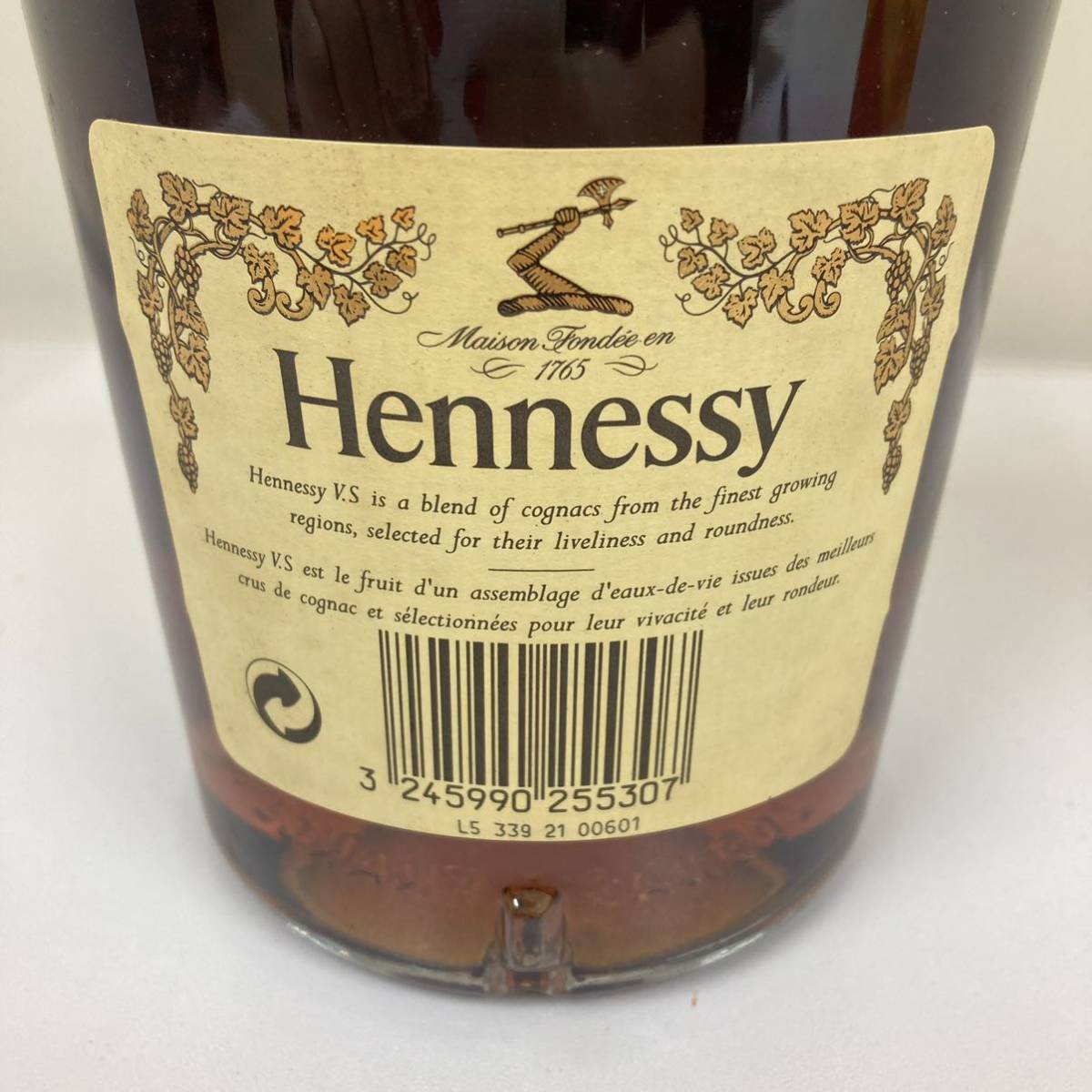 1106 ヘネシー Hennessy VERY SPECIAL COGNAC ベリースペシャル VS 40% 1000ml 1L 未開封_画像5