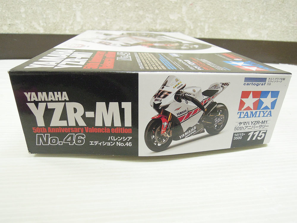 2870-1) 未組立 タミヤ 1/12 ヤマハ YZR-M1 50th アニバーサリー バレンシア エディション No.46 YAMAHA_画像3