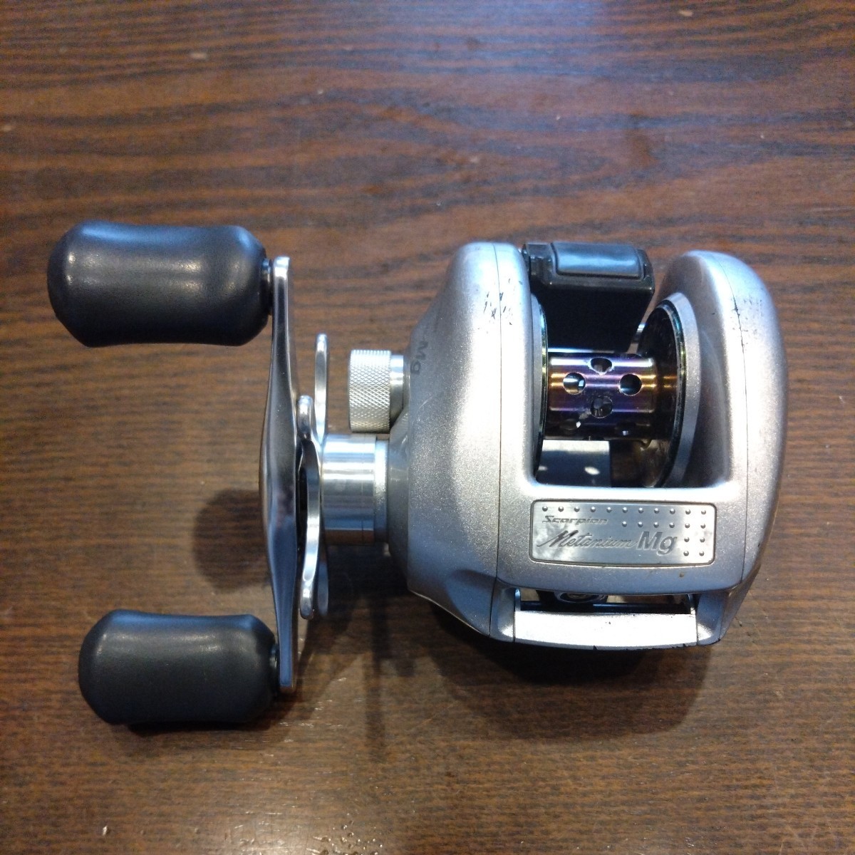 シマノ SHIMANO スコーピオン 00メタニウムMG　右巻き　箱付_画像2