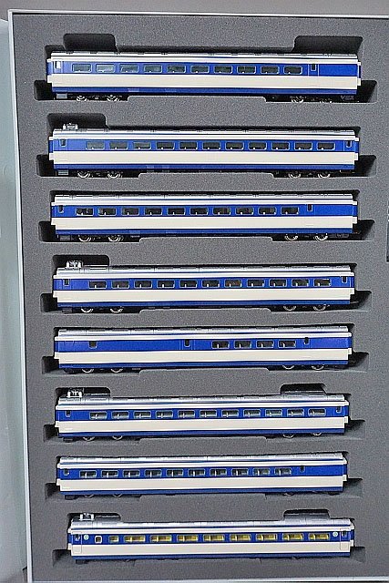 TOMIX トミックス Nゲージ 国鉄 0系東海道・山陽新幹線 (大窓初期型) 増結8両セット 98732_画像7