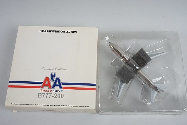 ★ DRAGON ドラゴン 1/400 B777-200 American Airlines アメリカン航空 レジ番付与なし 55022_画像7