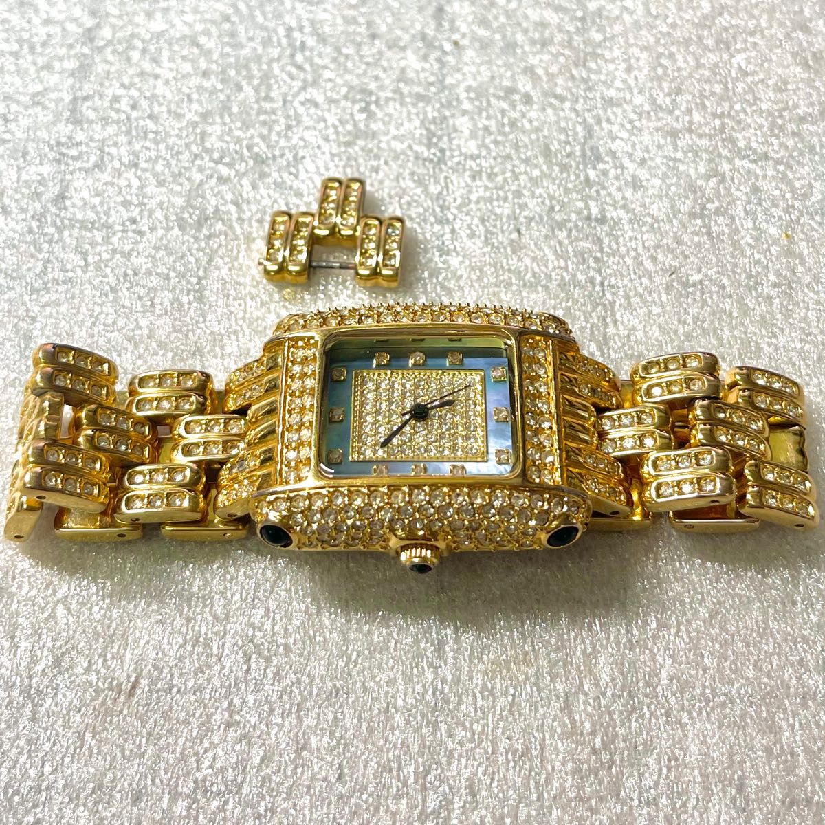 稼働　良品　Louis Lasserre メンズ　腕時計　ユニセックス　ドレスウォッチ　宝飾　黒蝶貝　ゴールド　天然ダイヤモンド