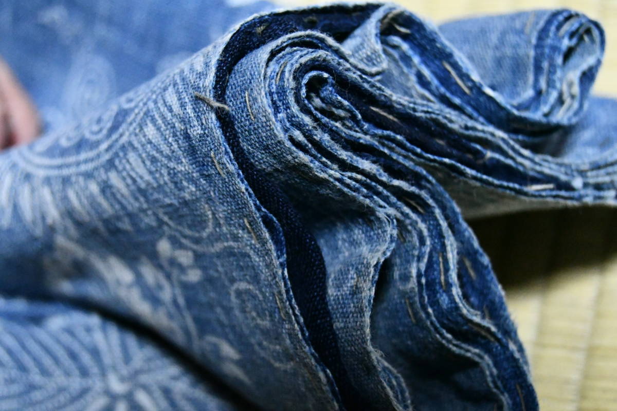 古布　型染１幅　枯れ藍　桐に丸文様　襤褸　色落ち　いい風合い　163ｃｍ　アート　創作材料　手織り木綿_画像9
