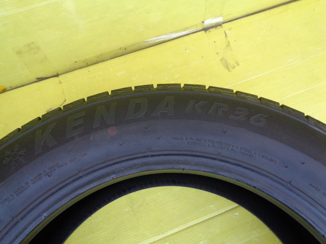 ★中古スタッドレスタイヤ ケンダ 215/60R17 96Q ICE TEC NEO KR36 2018年製 　④_ケンダ 215/60R17 96Q ICE TEC NEO KR36 