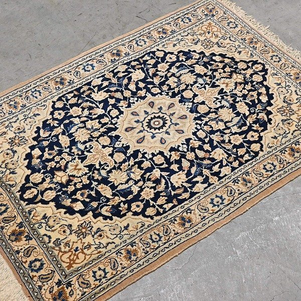 イラン製 ペルシャ絨毯 ナイン産 手織り ウール カーペット ラグ 絨毯
