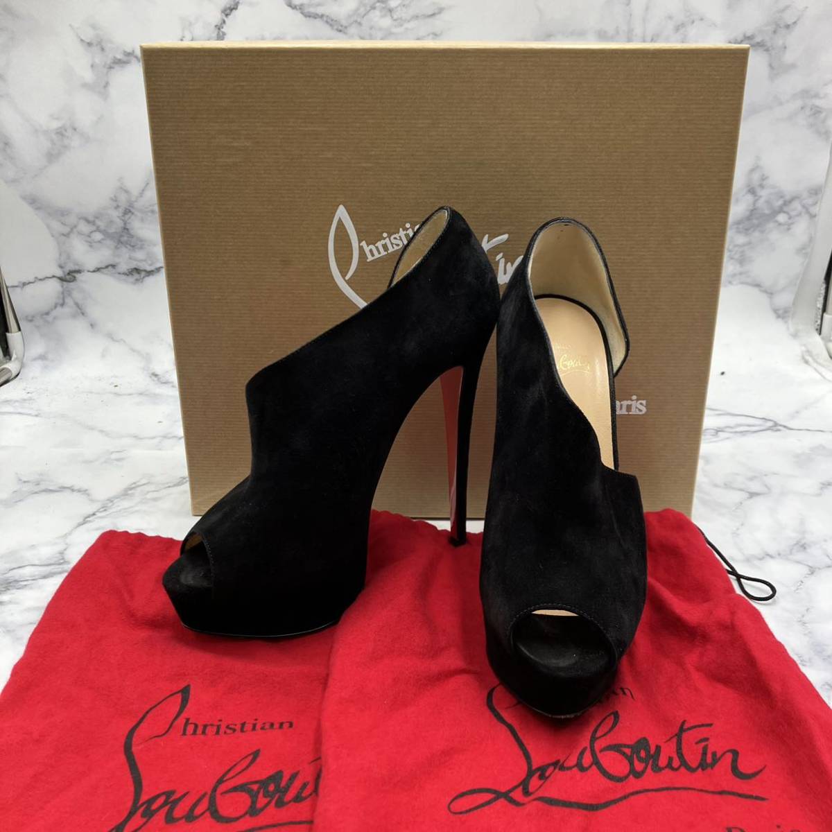 ☆【売り切り】Christian Louboutinクリスチャンルブタン ピンヒール VERITA 3150133 38サイズ スエード生地 レッドソール 保存袋付属_画像1