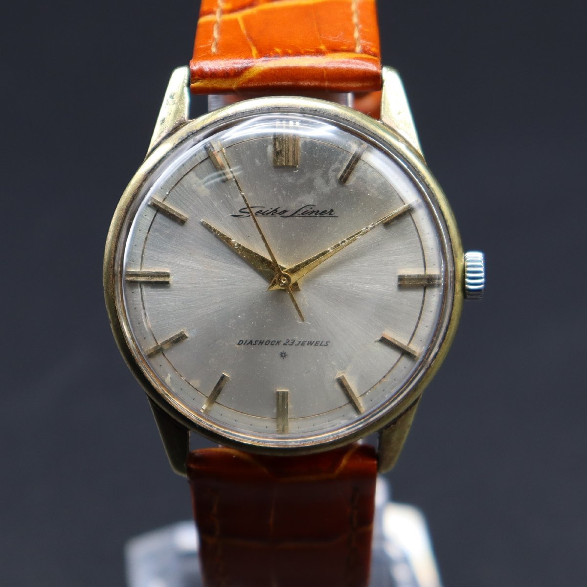 SEIKO LINER セイコー ライナー J15007 手巻き 23石 SD文字盤 ゴールドカラー 1960年代 ジャンク 新品革ベルト アンティーク メンズ腕時計_画像3