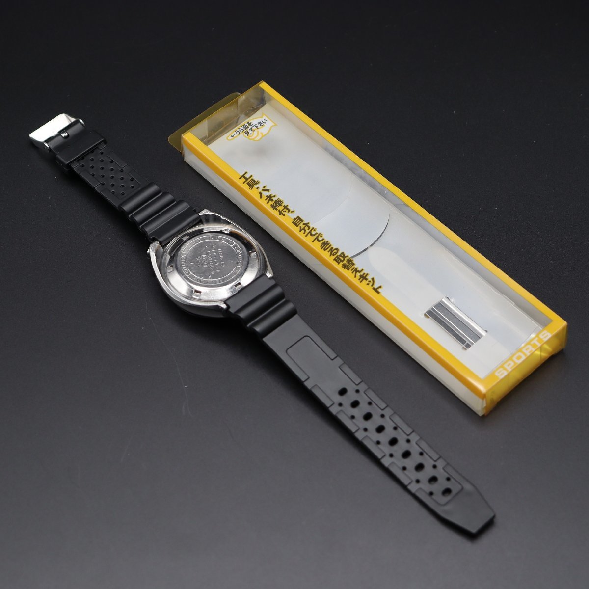 CITIZEN シチズン チャレンジタイマー ツノクロノ 4-901053Y 67-9011 自動巻 23石 1974年製 デイデイト 新品ラバーベルト メンズ腕時計_画像9