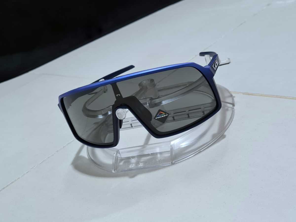 正規品 新品 偏光レンズ付き OAKLEY SUTRO オークリー スートロ ASIA FIT アジアフィット ポラライズド BLACK POLARIZED ストロ サングラス_画像8