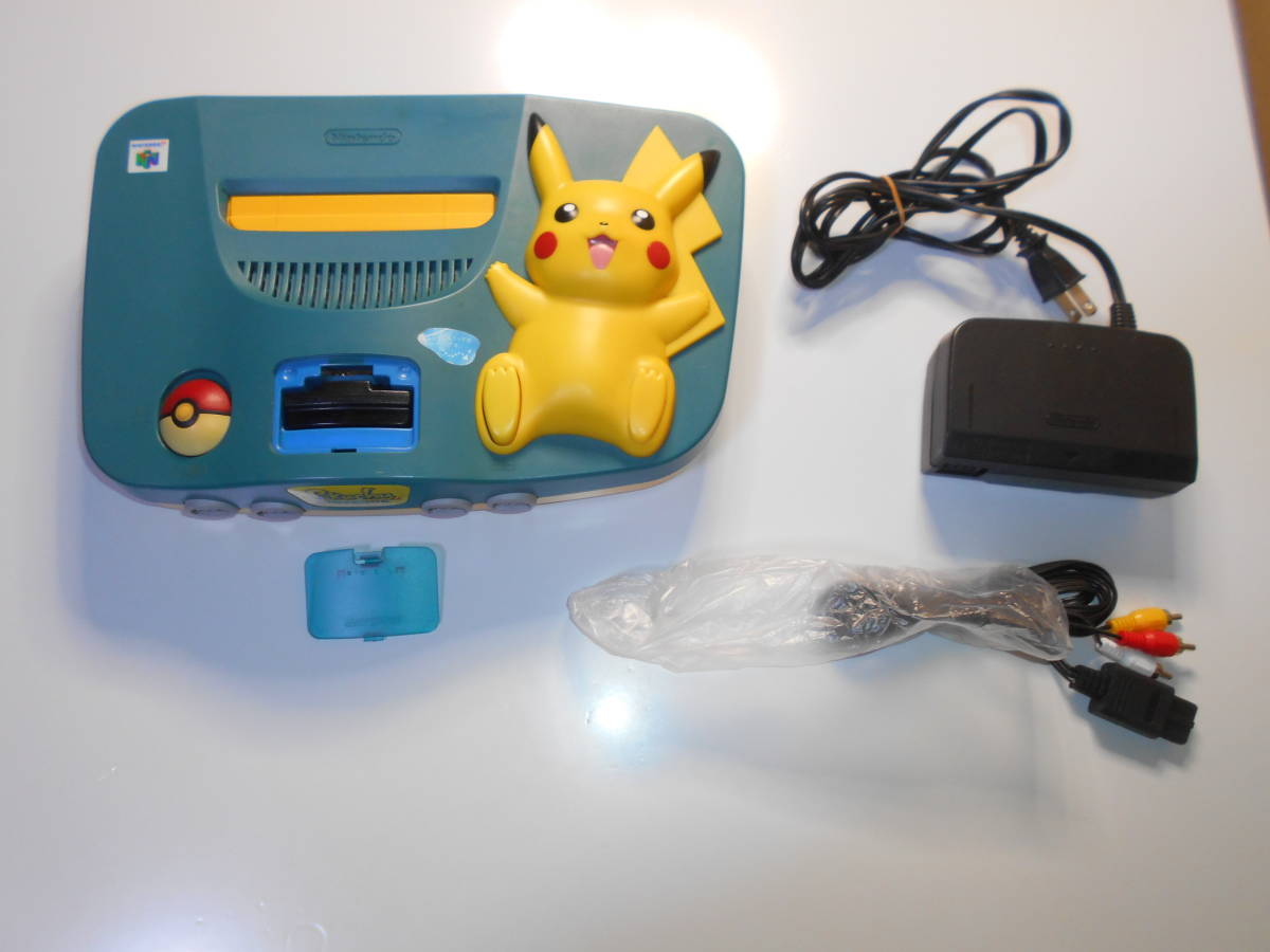 起動確認済 ピカチュウ 本体 NUS-101 ピカチュウ ブルー青 ポケモン Pokemon ロクヨン (カバーはクリアブルー) ケーブル アダプタ