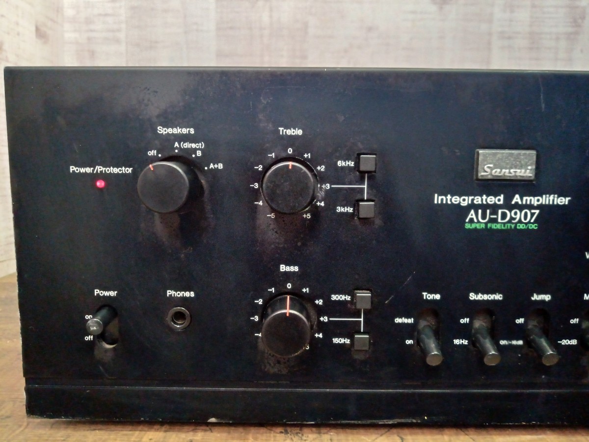 SANSUI　山水　サンスイ　AU-D907　プリメインアンプ　オーディオ　ステレオ　アンプ　音響機器　機材　ジャンク_画像2