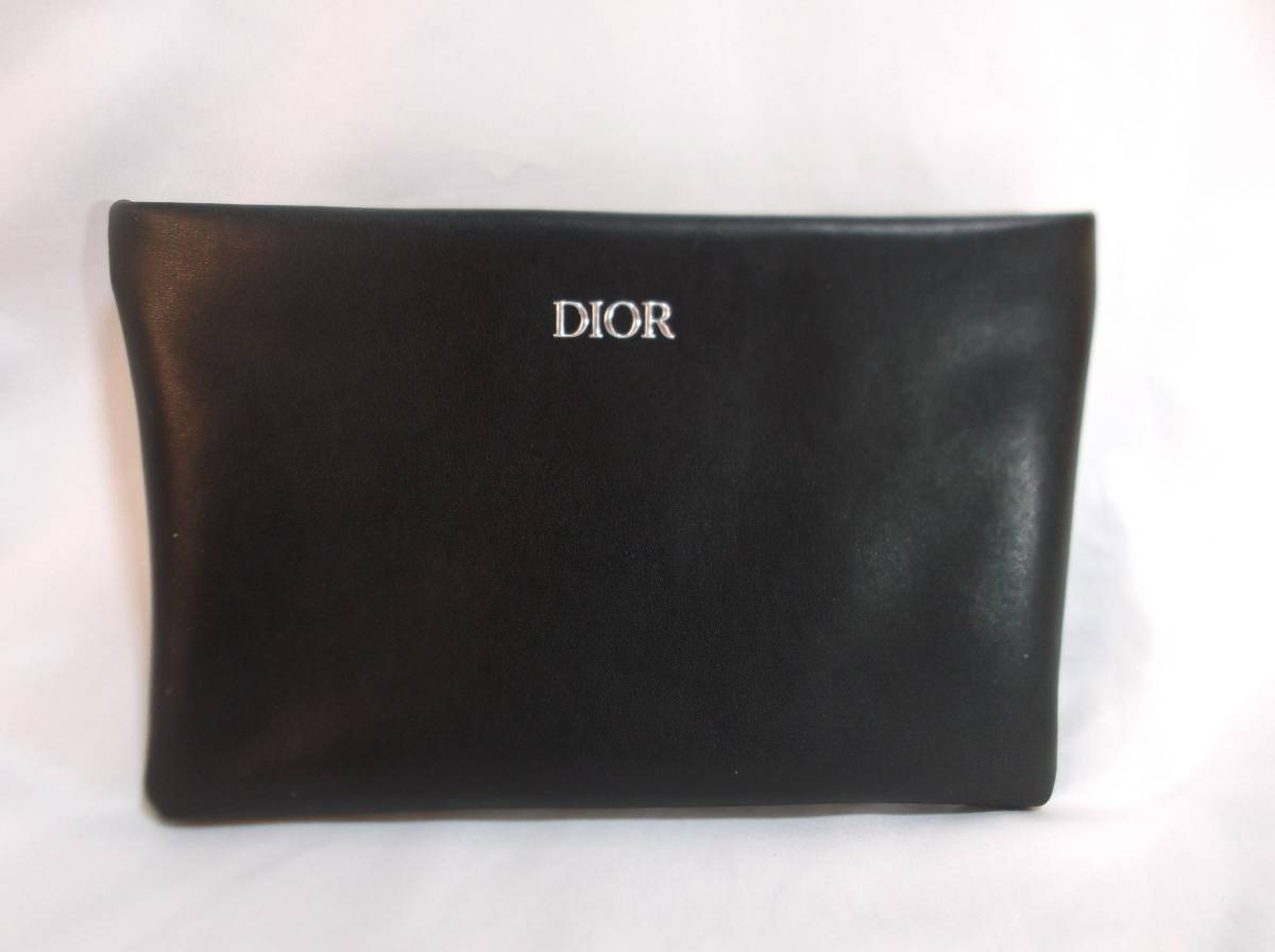 新品未使用 Dior クリスチャンディオール ポーチ 千鳥格子柄_画像2