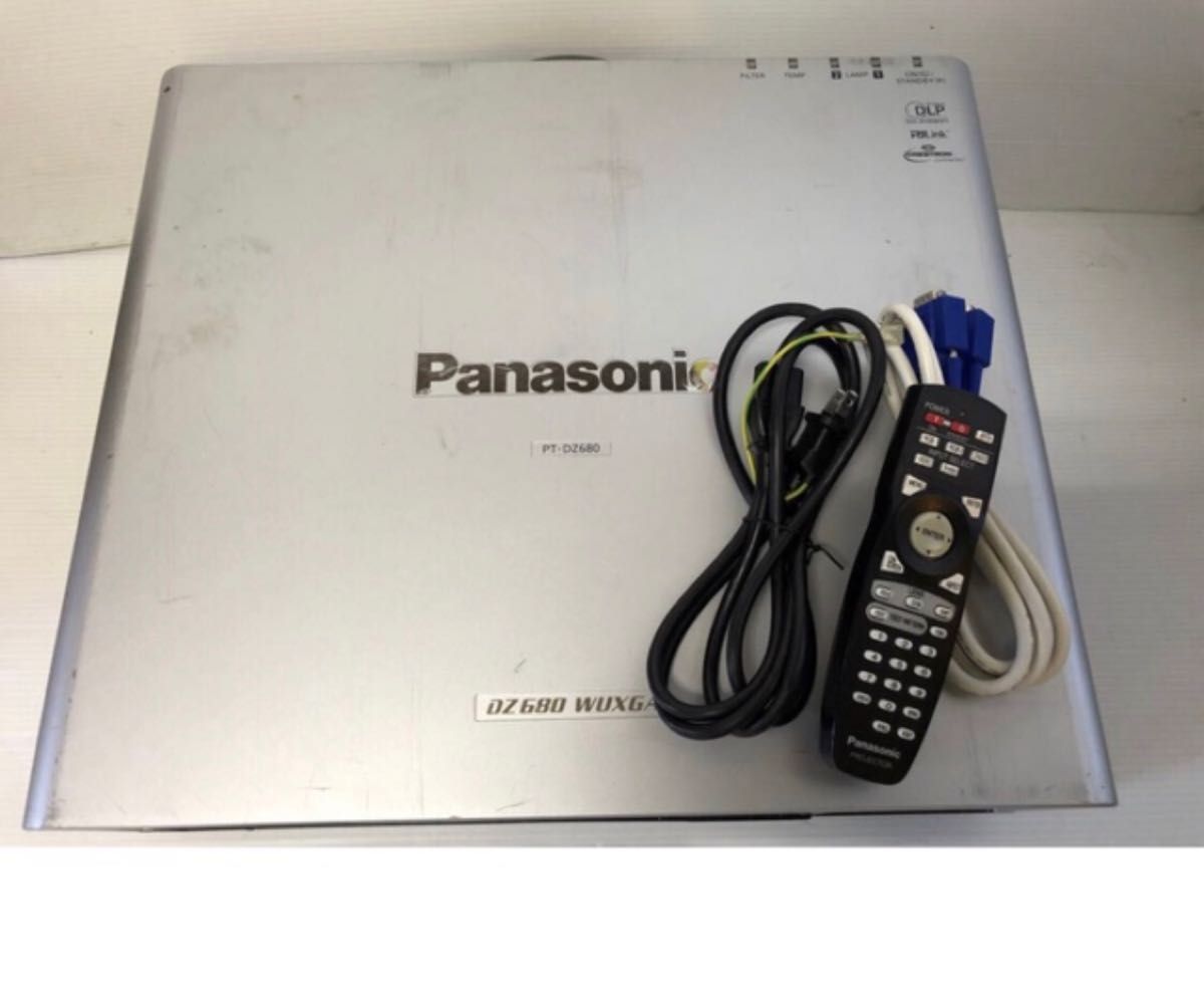 Panasonic PT-DW640LS 6000ルーメン HDMI対応可能  2画面表示可能　日本製 ランプ使用94／117時間