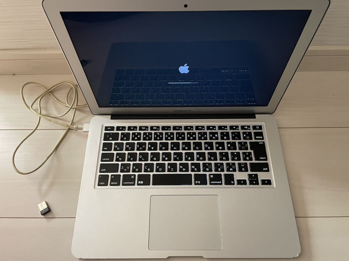 Apple アップル MacBook Air A1466 ノートPC SSD無し2017Early ジャンク扱い品_画像1