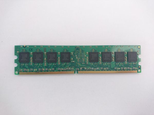 中古品KingstonメモリKVR533D2N4★1GBx1枚 計1GB_画像3