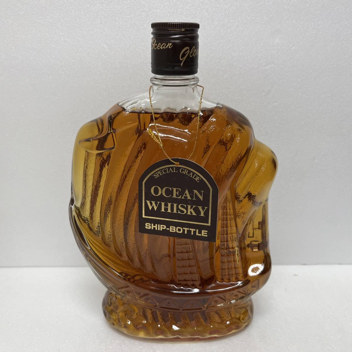 【ST15989ST】未開栓 OCEAN WHISKY SHIP BOTTLE グロリア オーシャン ウイスキー シップボトル 760ml/43% 古酒 お酒　_画像2