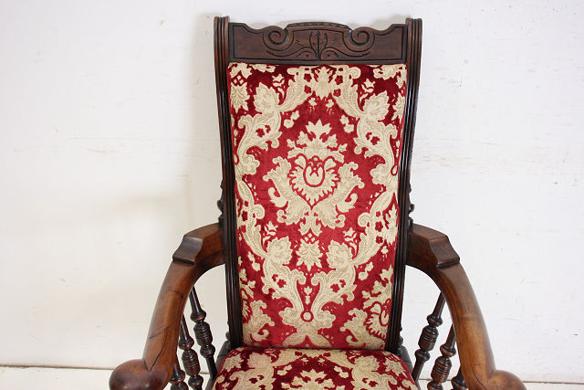 アンティーク家具 シングルソファ sf-6　1860年代 イギリス レイトビクトリアン ウォルナット 英国 アームチェア 椅子 いす イス 店舗什器_画像4