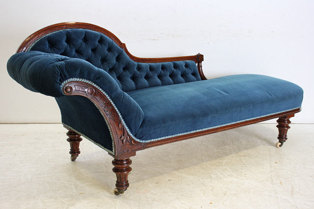 ソファ sf-15　1880年代 イギリス製 アンティーク ビクトリアン ウォルナット カウチ デイベッド 英国 寝椅子 おしゃれ 木製 高級 送料無料_画像9