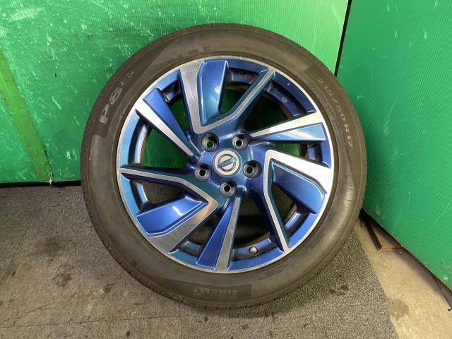 中古 リーフ AZE0 アルミホイール 1本 215/50R17 タイヤホイール_画像1