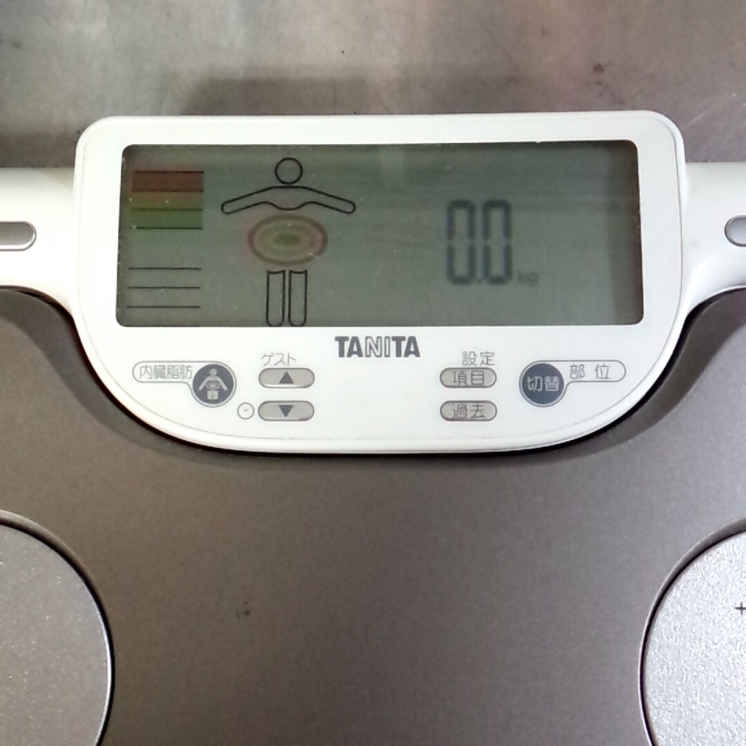 NA3407 体重計 体脂肪計 2台セット TANITA BODY FAT AHTD-1000 ヘルスメーター 強化ガラス使用 取説付き 体重測定 ジャンク品検K_画像4