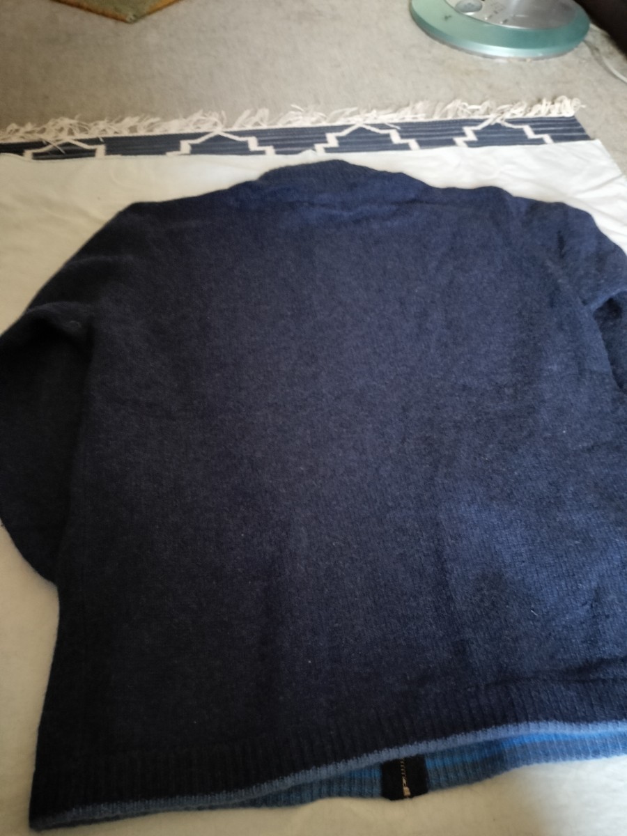 パタゴニア　カシミアフルジップセーター　中古　美品　サイズXL（US）　1000円スタート_画像4
