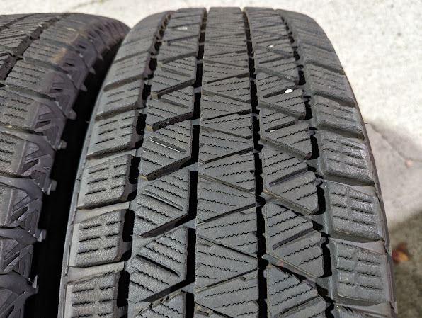 225/65R17 BRIDGESTONE BLIZZAK DM-V3 スタッドレス 中古品4本セット（F）_画像6