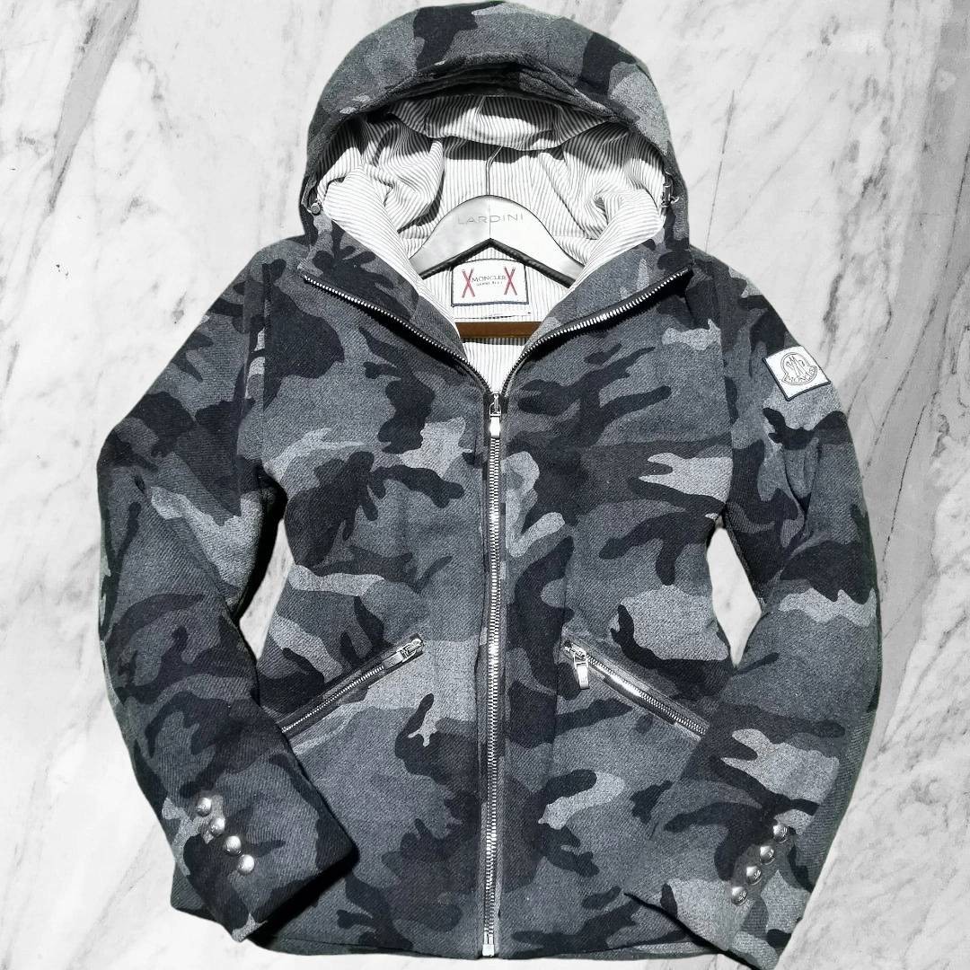 完全最高峰!トムブラウン!!!【モンクレール ガムブルー MONCLER GAMME BLEU】極上のツイード◎ ロゴワッペン 迷彩 ダウンジャケット L相当 _画像2