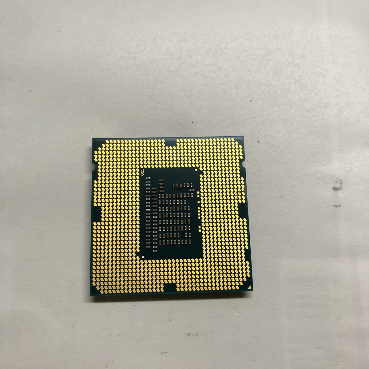 Intel Core i3- 3220 SR0RG 3.30GHz /120_画像2