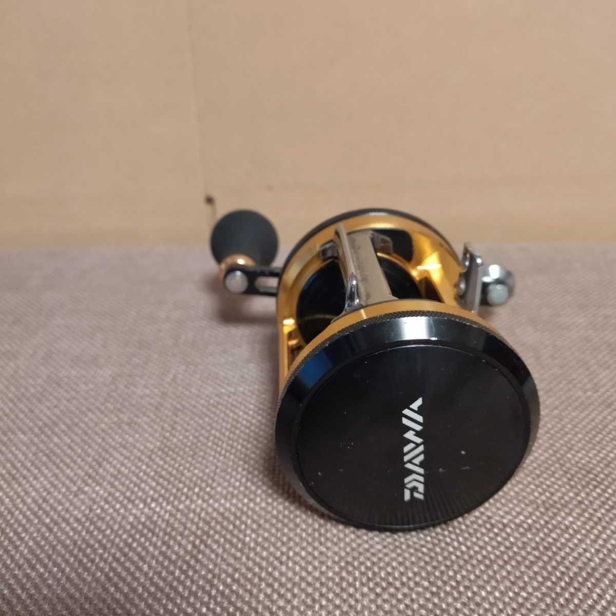 ◇DAIWA MILLIONAIRE CAGO 300 6.3 ダイワ ミリオネア カゴ カゴ釣り 船釣り ジギング タイラバ 磯釣り 堤防釣り_画像4