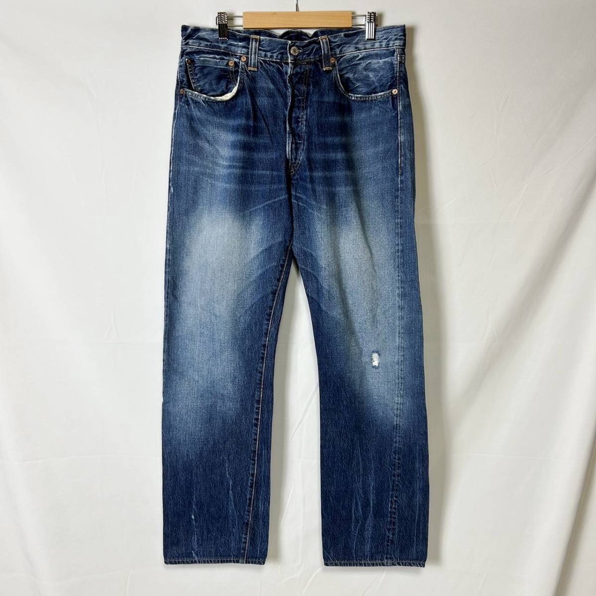 貴重 正規品 Levis VINTAGE CLOTHING LVC 47501-0050 リーバイス 501XX 1947年モデル 復刻 ダメージ加工 セルビッチ デニムパンツ W34 L34_画像1