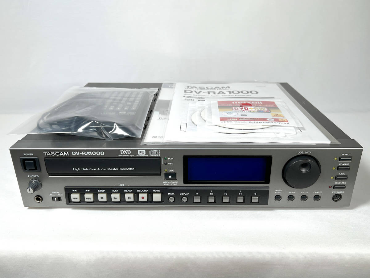 【液晶抜けあり】TASCAM DV-RA1000 マスターレコーダー　24ビット/192kHz PCM - DSD 1bit/2.8225MHz_画像1