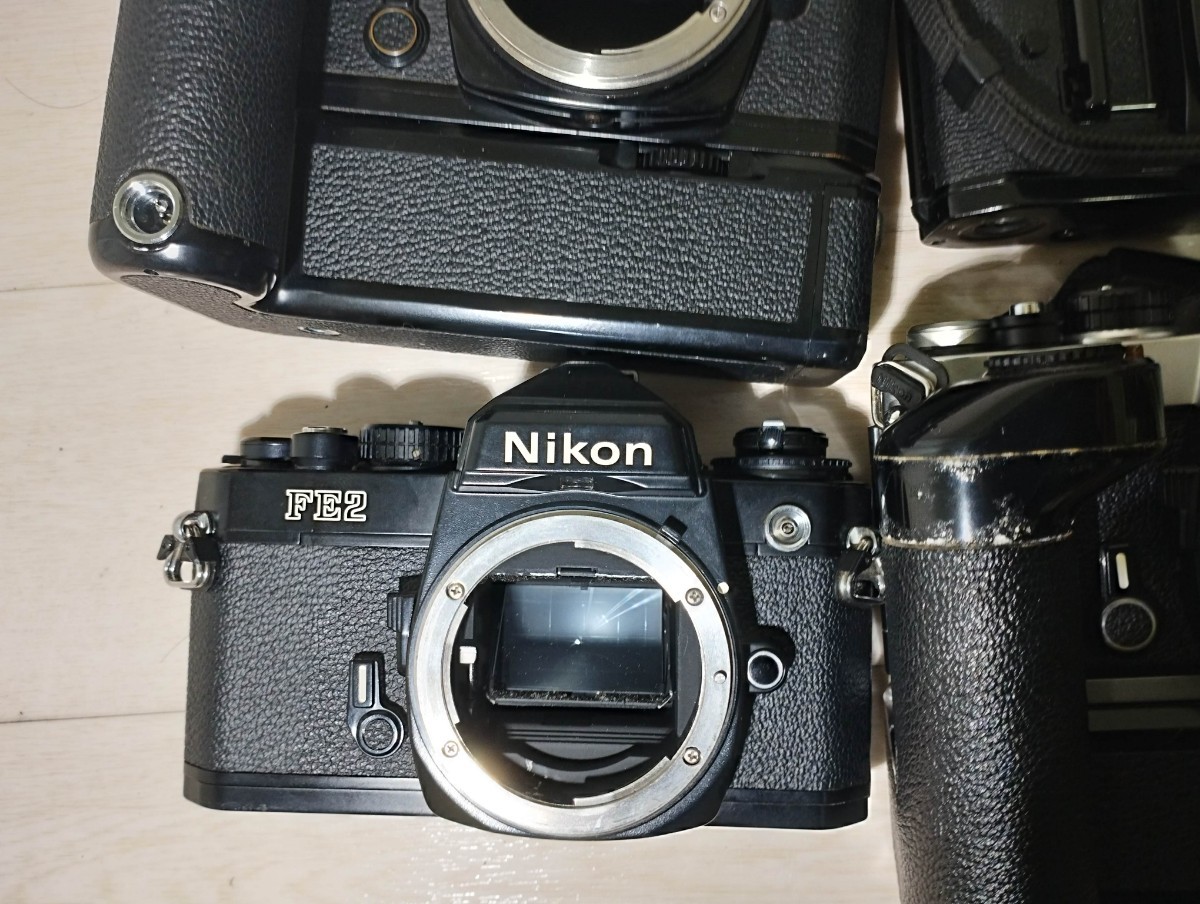 【整理業者委託品】 Nikon FE2 Canon A-1 ftb PENTAX ME NIKON MD-12 フィルムカメラ 6台まとめて ジャンク品 1円スタート 昭和レトロ_画像2