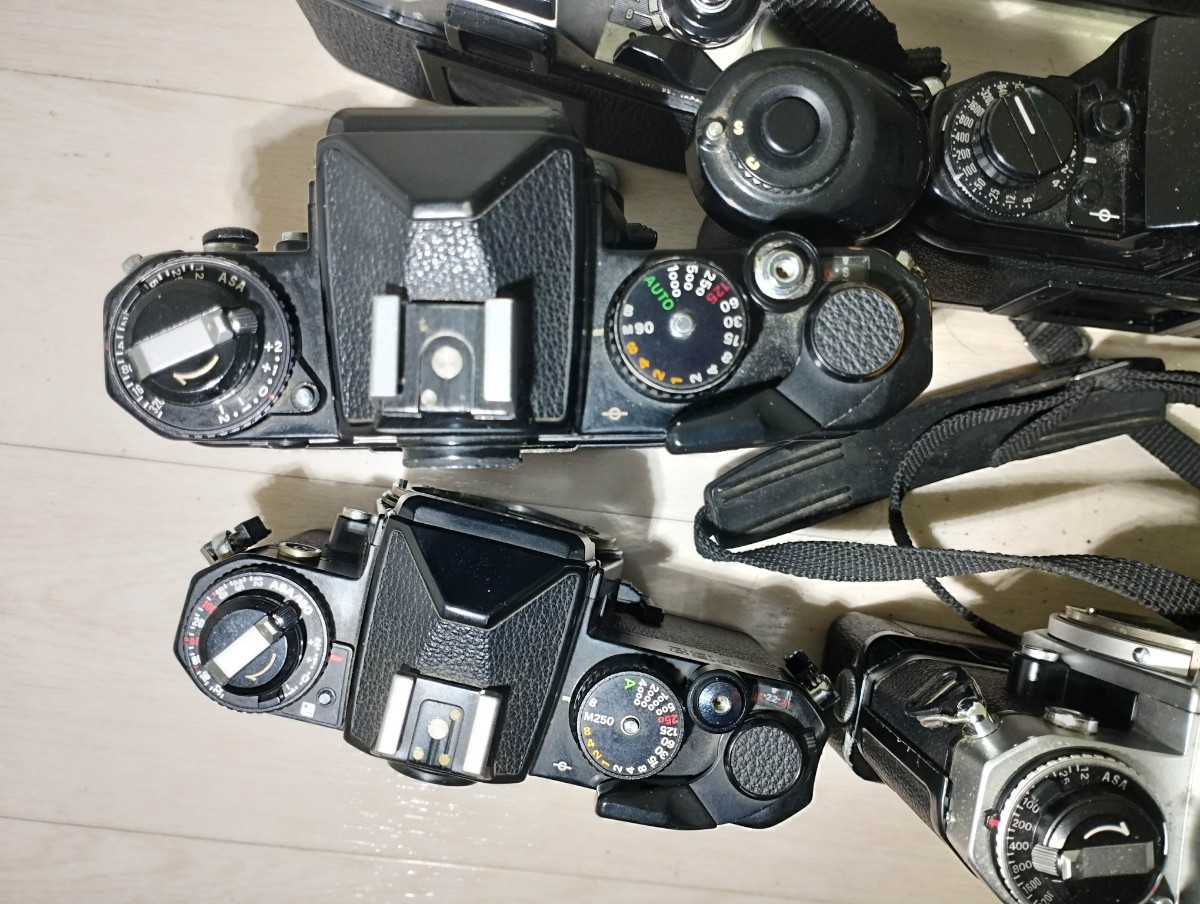 【整理業者委託品】 Nikon FE2 Canon A-1 ftb PENTAX ME NIKON MD-12 フィルムカメラ 6台まとめて ジャンク品 1円スタート 昭和レトロ_画像10