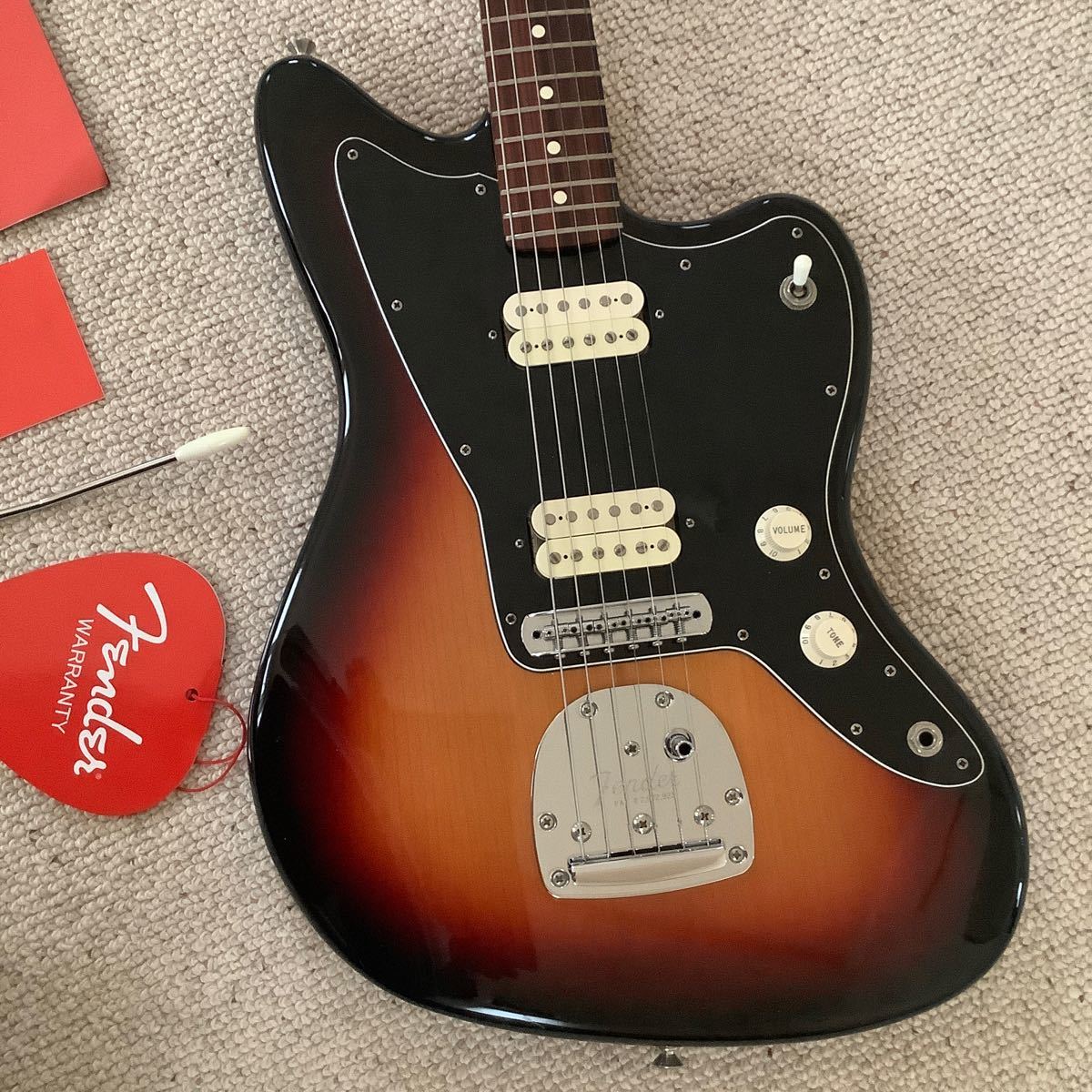 2018年製　Fender Player JazzMaster PF 3TS 美品　2ハムバッカー　ジャズマスター　フェンダー_画像8