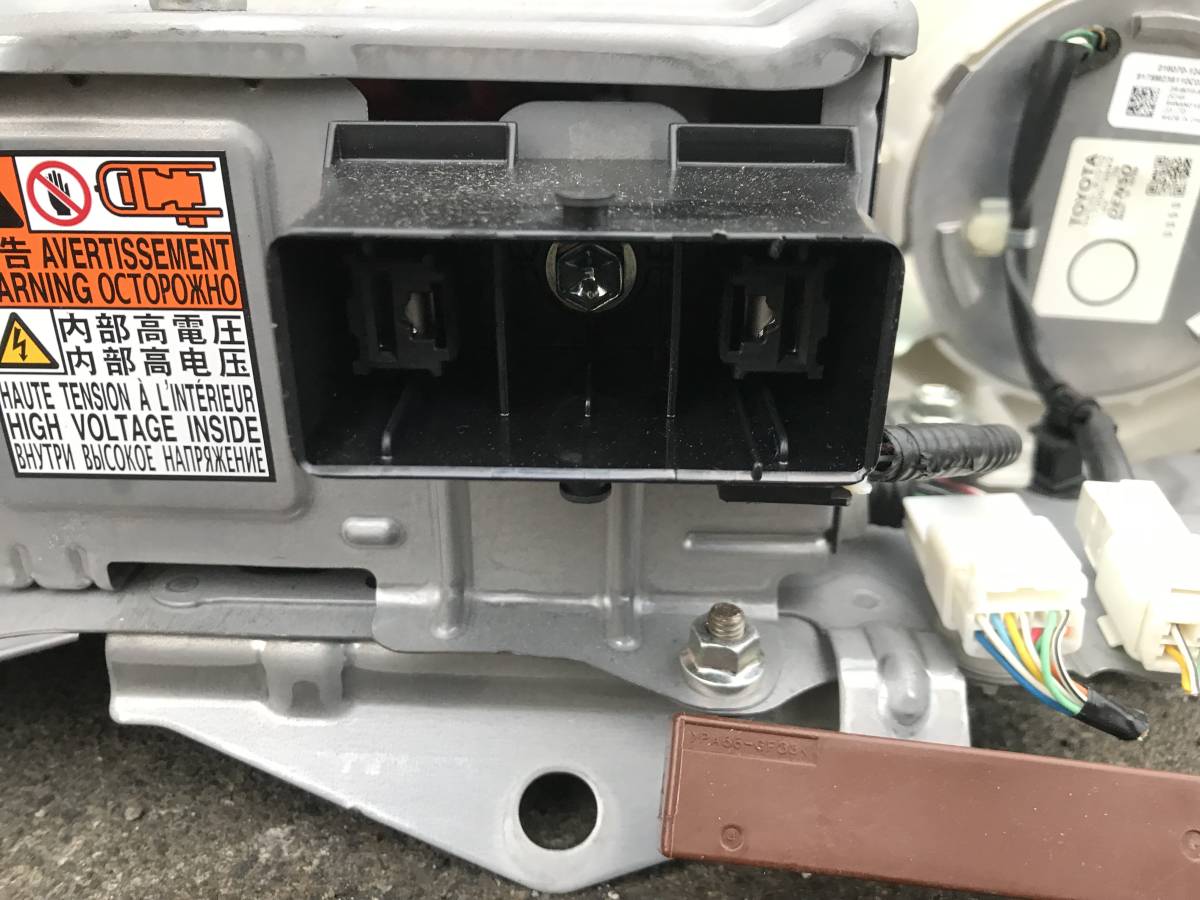 TOYOTA PRIUS トヨタ 純正 プリウス HV バッテリー ZVW30 G9510-76012 動作確認済み...動作 OK..1 走行距離 64500_画像9