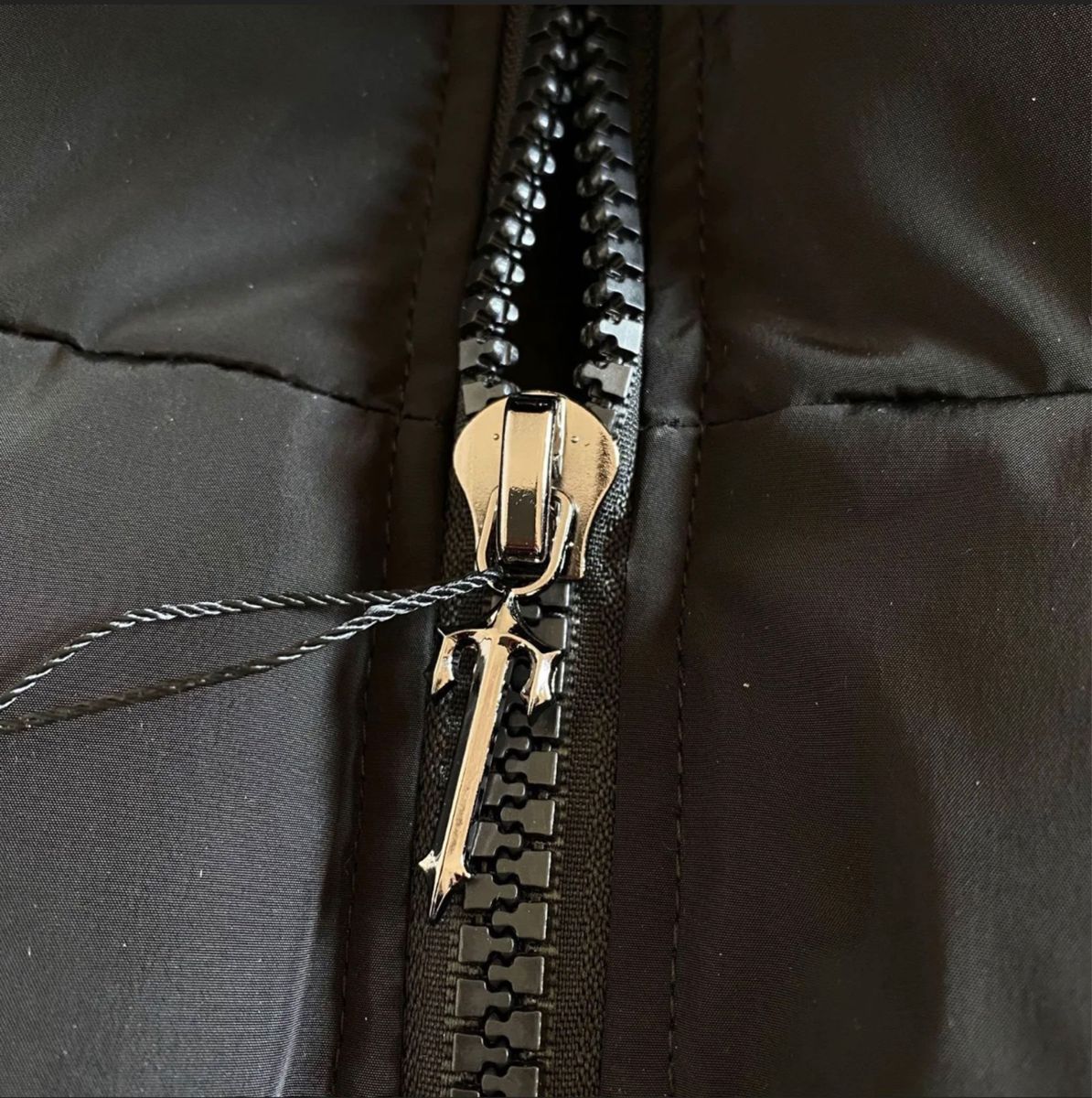 TRAPSTAR ダウンジャケット 艶なし M|Yahoo!フリマ(旧PayPay TRAPSTAR ダウンジャケット 艶なし M|Yahoo!フリマ(旧PayPay