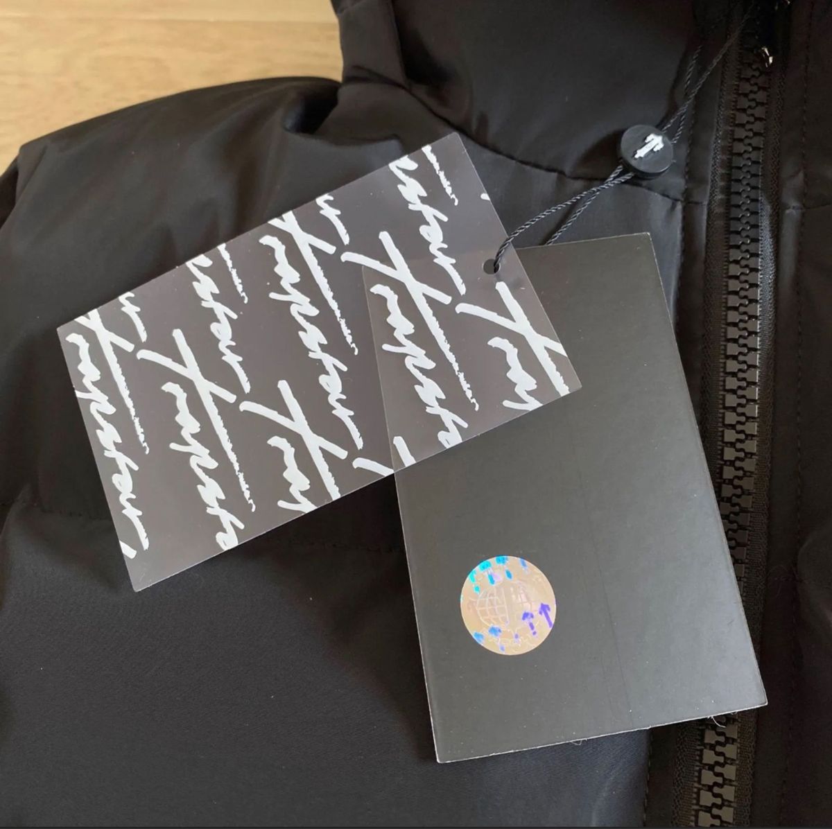 TRAPSTAR ダウンジャケット 艶なし M|Yahoo!フリマ(旧PayPay TRAPSTAR ダウンジャケット 艶なし M|Yahoo!フリマ(旧PayPay