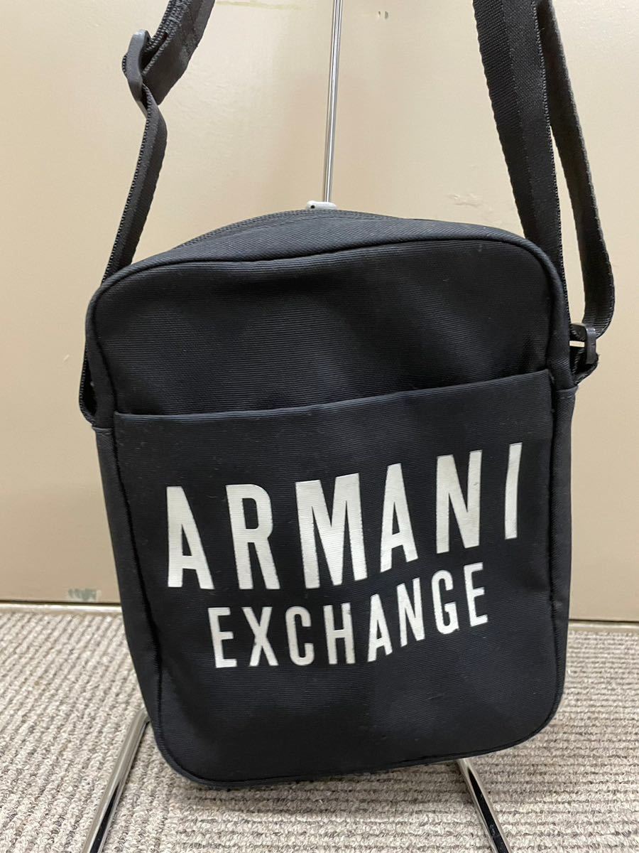 (003/11)ショルダーバッグ バッグ ミニショルダー 黒 ブラック ARMANI アルマーニ ミニバッグ_画像2