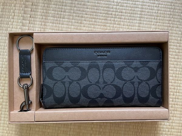 コーチ COACH 長財布 メンズ PVC ブラック F75000 小銭入れあり キーホルダー付き 新品未使用_画像1