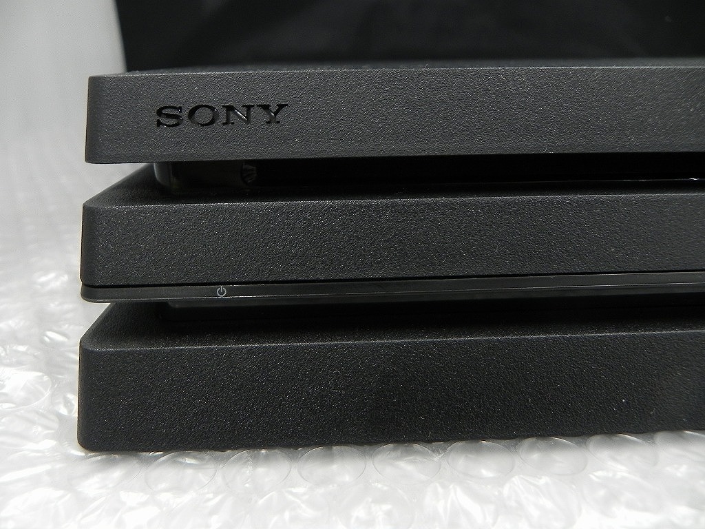 欠品有り】 ソニー SONY PS4 PRO CUH-7200B 欠品有り】 ソニー SONY PS4 PRO CUH-7200B