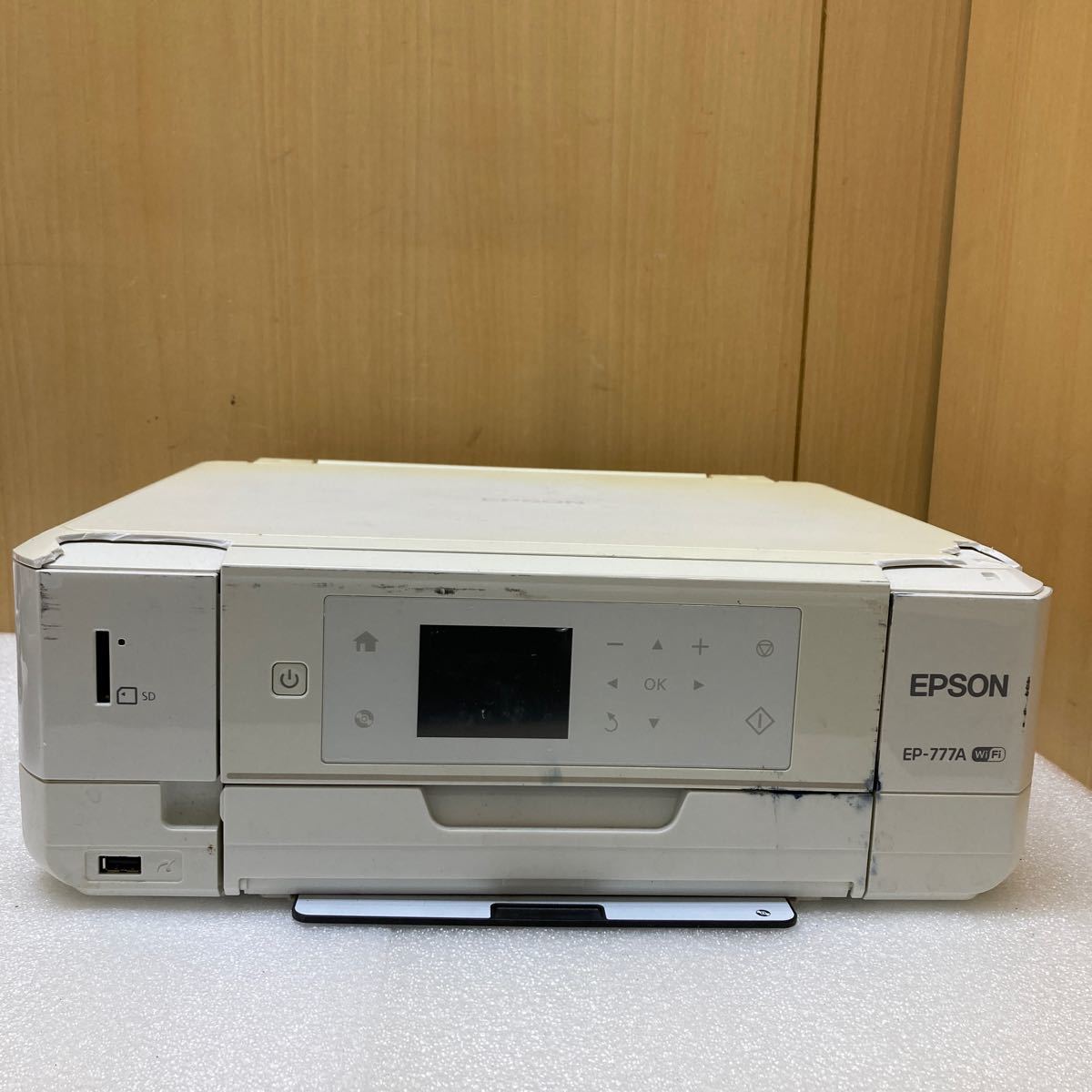 YK8253 EPSON　プリンター　EP-777A　ジャンク　現状品　1121_画像1