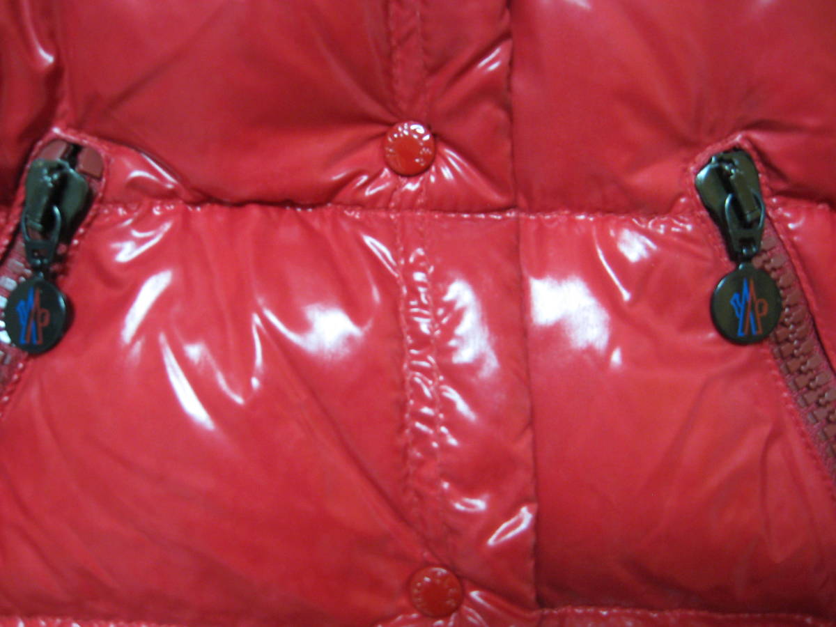 即決送料無料 モンクレール MONCLER ダウンジャケット ショート丈/ハーフ丈 フード付き レッド赤 サイズ２M～L_画像5