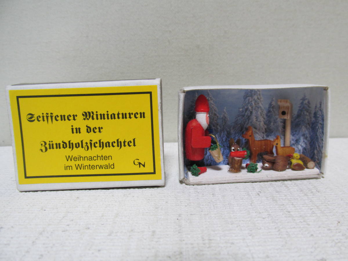 9　マッチ箱　ミニチュア　ドイツ　工芸品　木製　「冬の森のクリスマス　動物　サンタ」　マッチボックス　マッチBOX