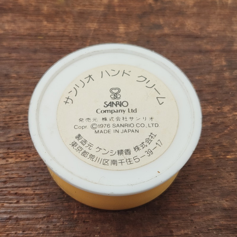 1976 サンリオ タイニーポエム 風の子さっちゃん ハンドクリーム