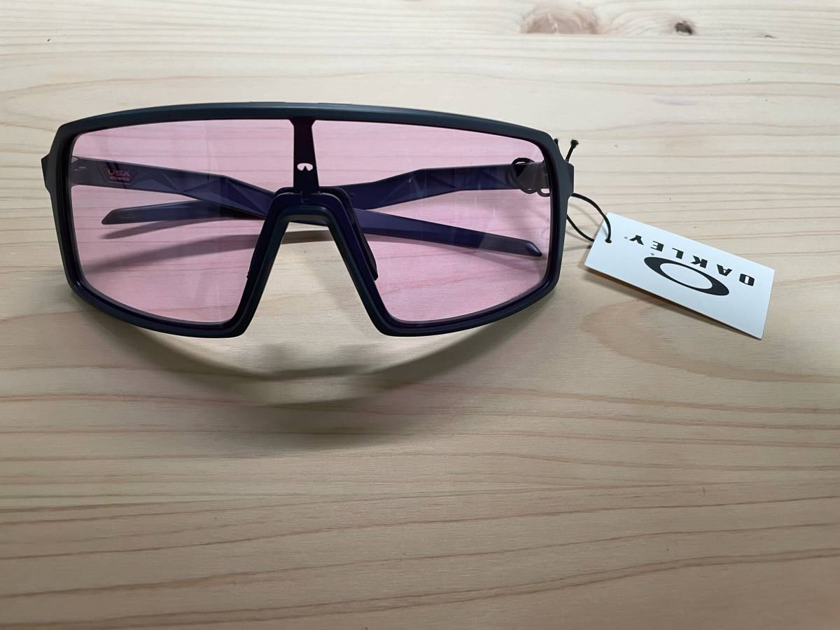 新品未使用 オークリー OAKLEY SUTRO 0OO9406_画像1