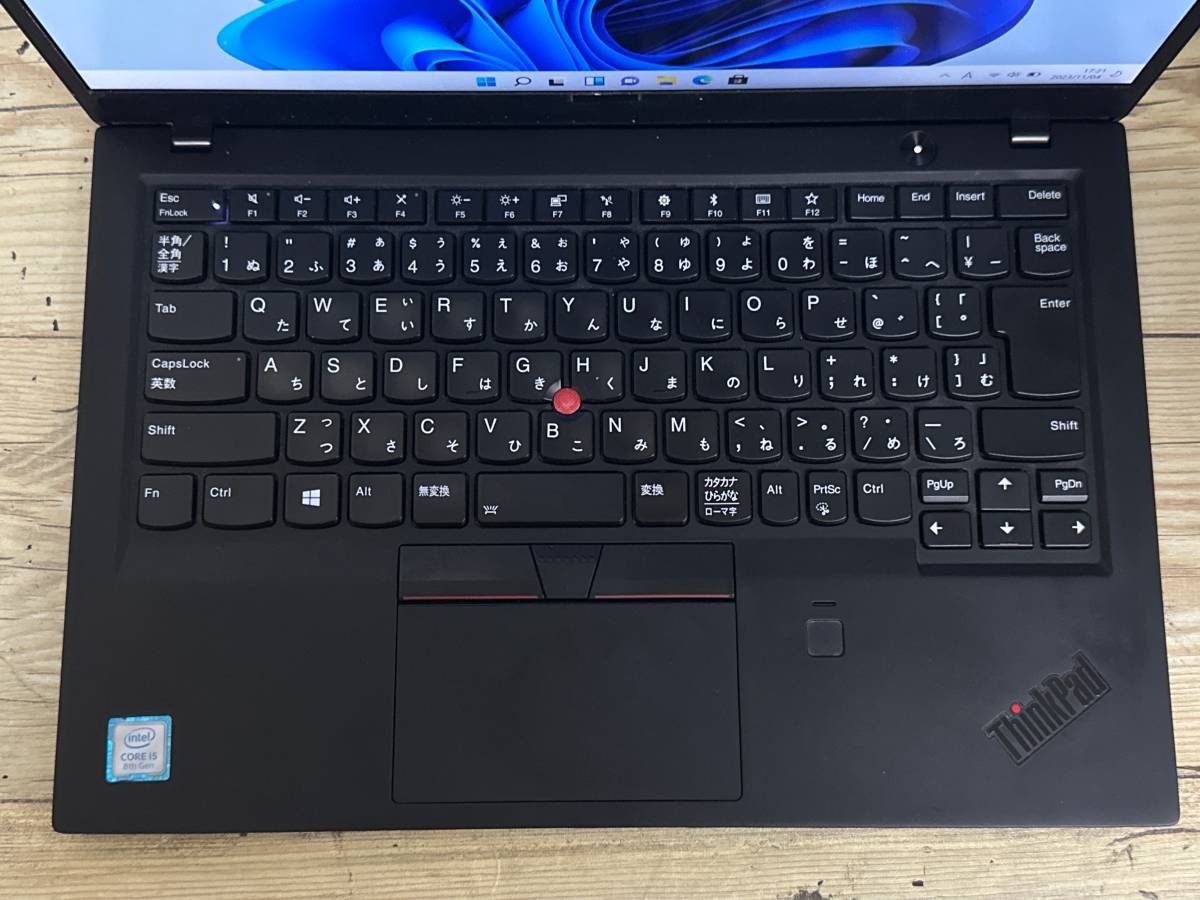 【美品♪】Lenovo ThinkPad X1 Carbon [8世代 Core i5(8250U) 1.6GHz/RAM:8GB/SSD:256GB/14インチ]Windowsd 11 動作品_画像2