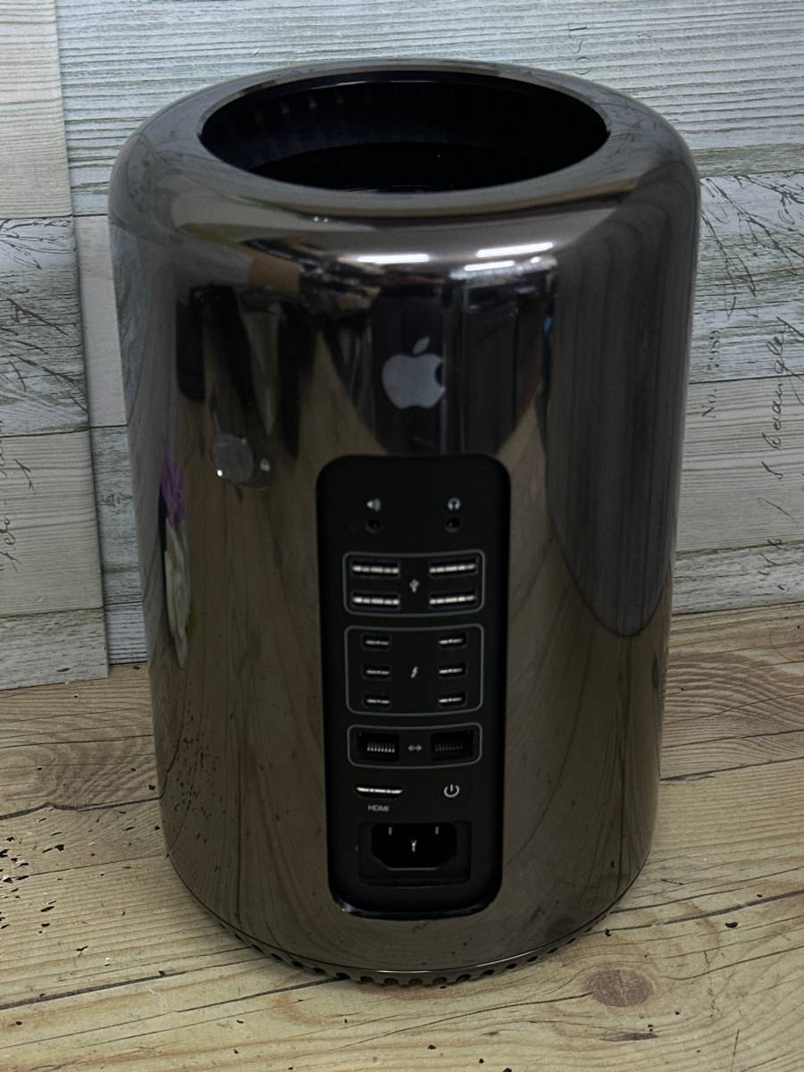 【良品♪】MacPro 2013 A1481[Xeon E5-1650 v2 3.2GHz 4コア/RAM:32G/SSD:512GB/FirePro D500×2]Montery 動作品_画像2