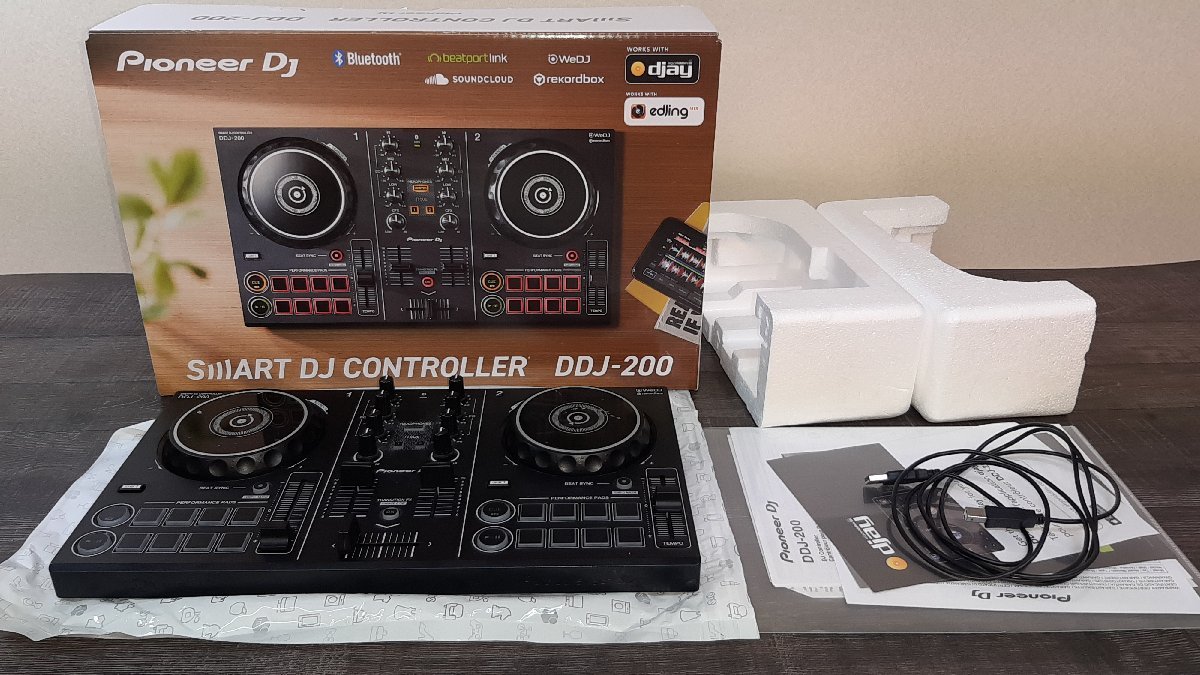 10D67■Pioneer　DJコントローラー DDJ-200 元箱付属■_画像1