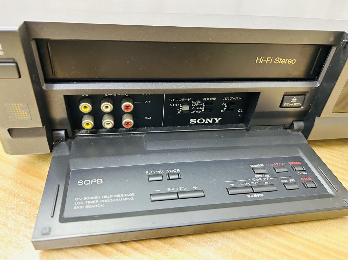 ☆ SONY ソニー VHSビデオデッキ SLV-F11 カセットデッキ SA-1124e120 ☆_画像3